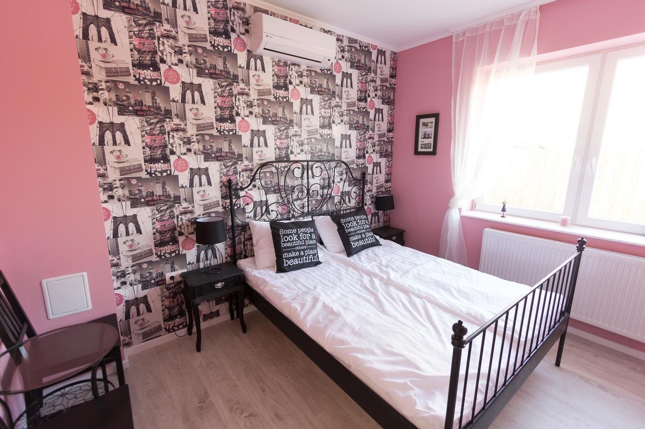 Villa Harmonia Gyula Bagian luar foto